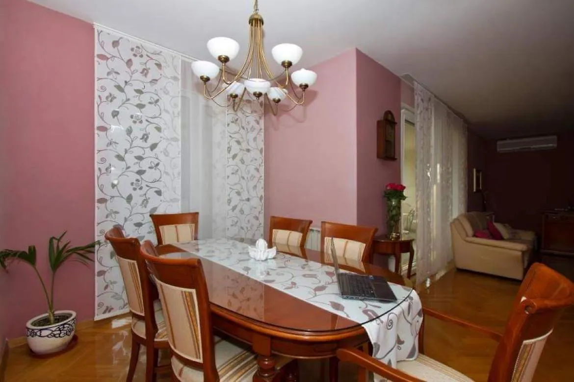 Spacious Three-Bedroom Apartment With Balconies Split