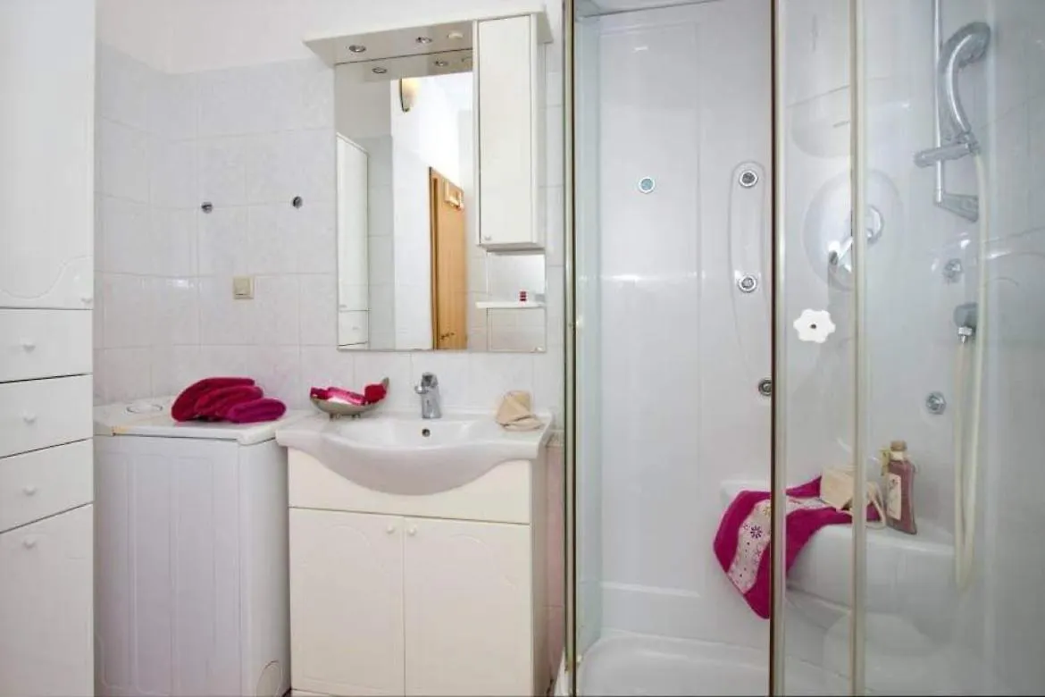 Spacious Three-Bedroom Apartment With Balconies Split
